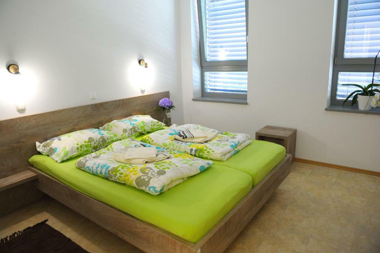 Hostel Ormoz Eksteriør billede